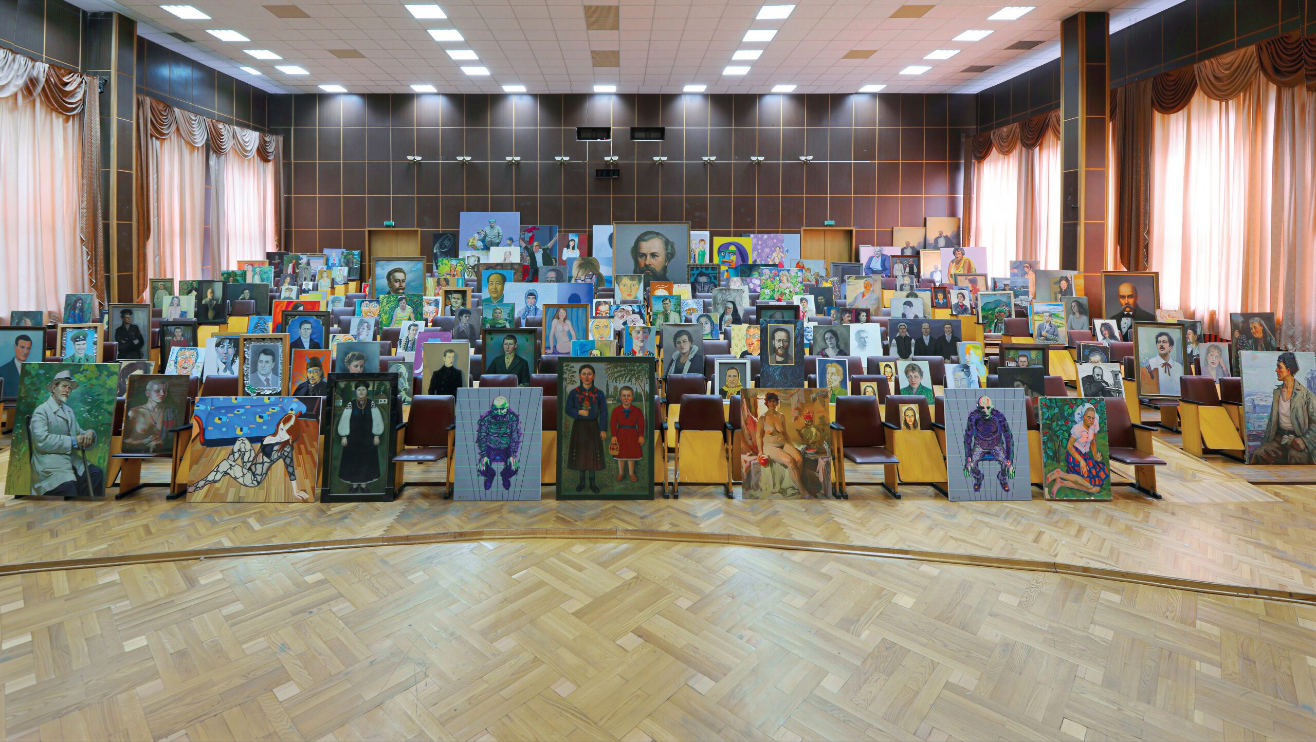 Жанна Кадирова. Із серії «Перформанс III». 2015. Вигляд експозиції